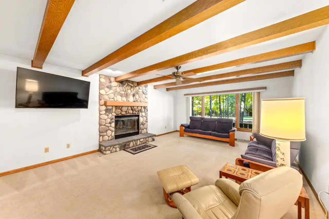 Photo 1 of Single family home for sale at S70w16663 Hedgewood Dr, Muskego, WI 53150 | MLS# 1985522 | Listing updated on 2026-10-23