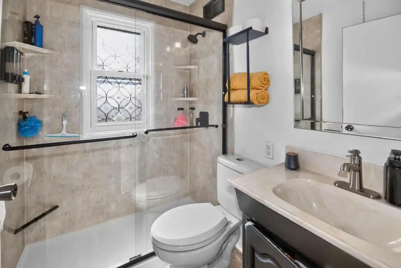 Photo 4 of Single family home for sale at 4911 W Howard Ave, Milwaukee, WI 53220 | MLS# 1985535 | Listing updated on 2026-10-23