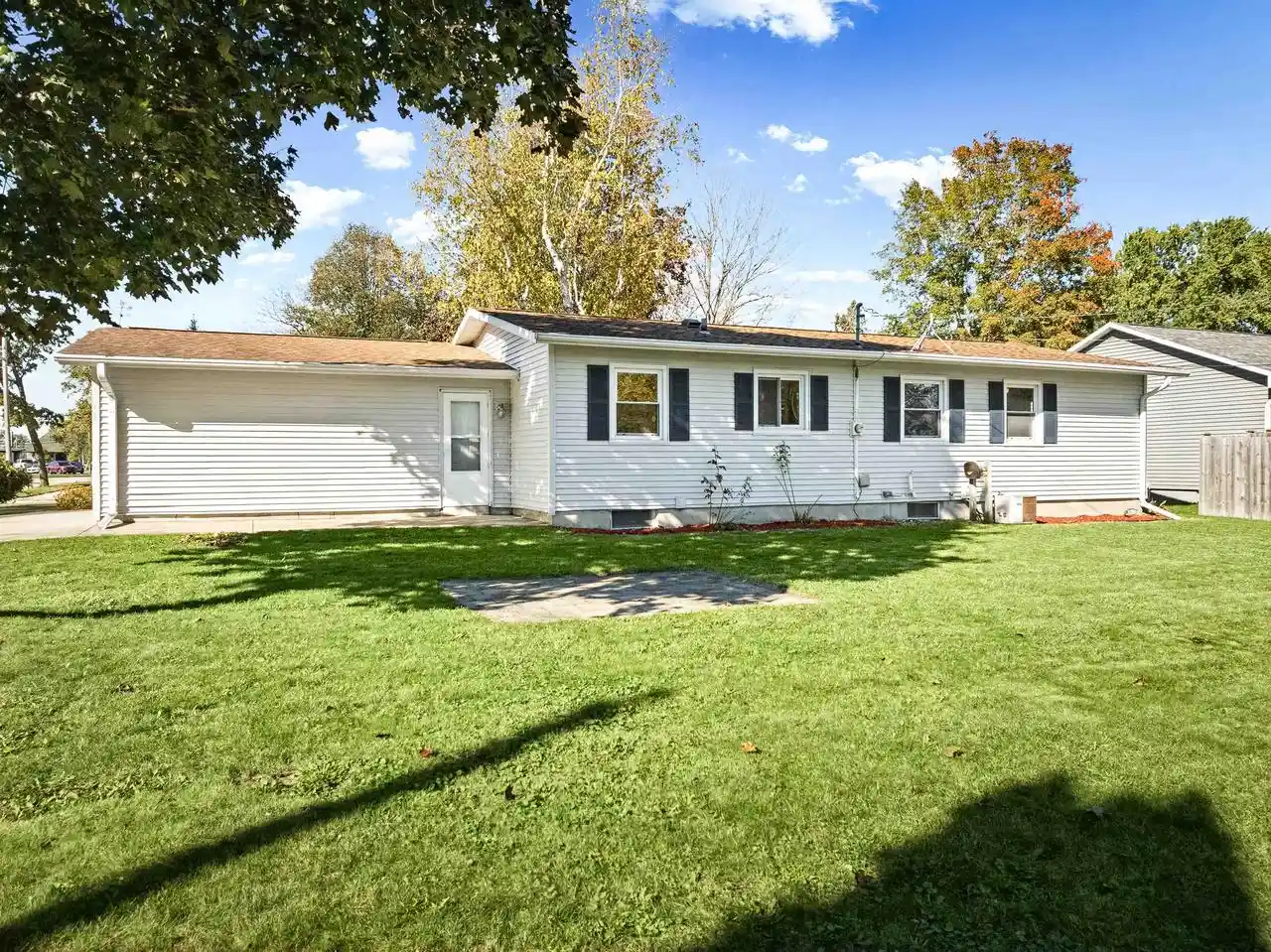 Single family home for sale at 1328 James Ct, Jefferson, WI 53549 | MLS# 2035032