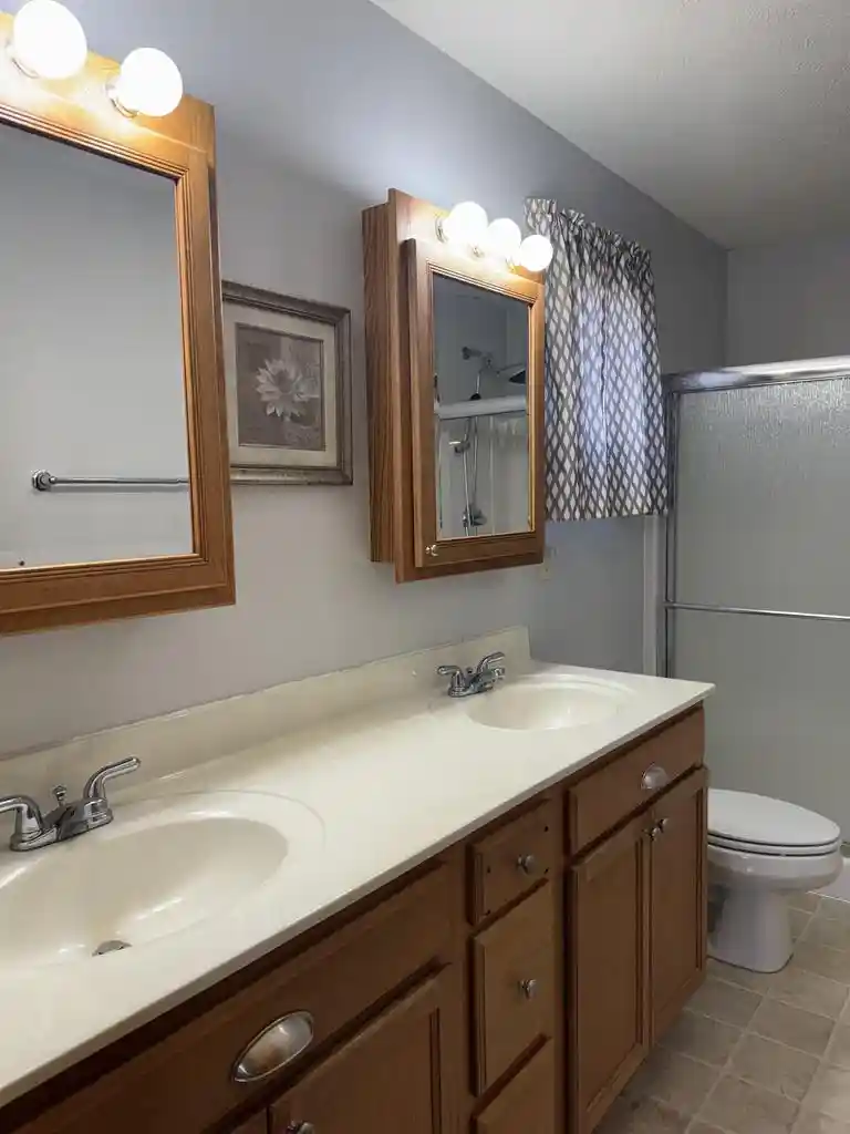 Photo 3 of Single family home for sale at 4601 Glacier View Dr, Milton, WI 53563 | MLS# 2035034 | Listing updated on 2026-10-21