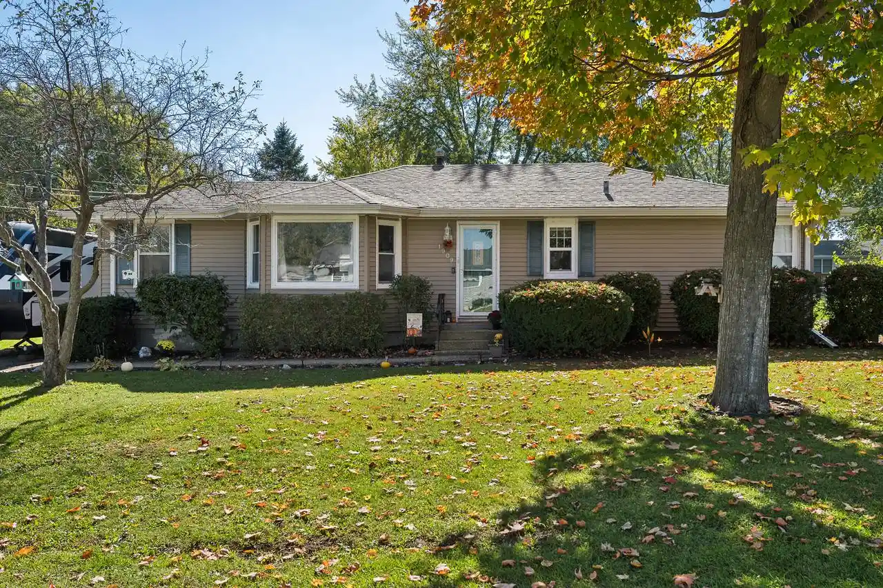Single family home for sale at 1909 Pheasant Ave, Twin Lakes, WI 53181 | MLS# 1985557