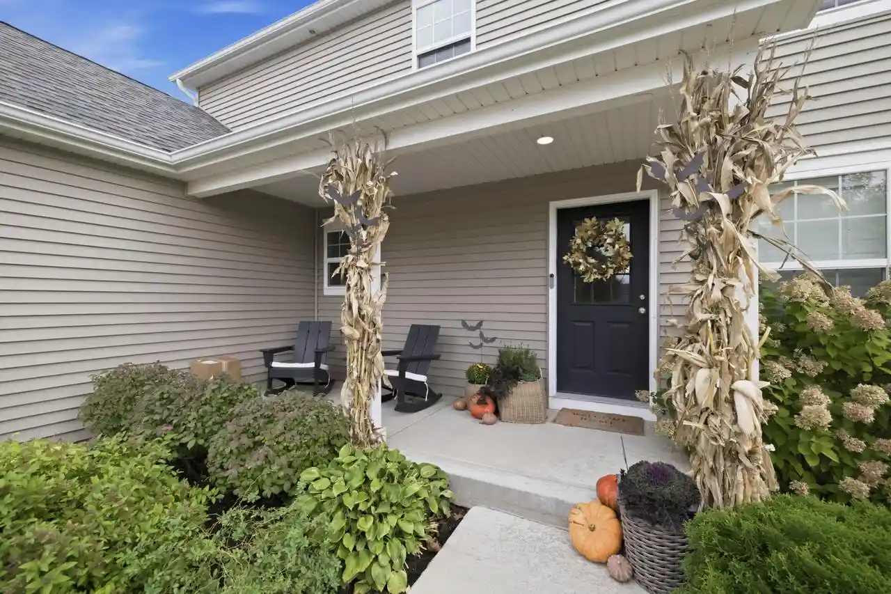 Photo 2 of Single family home for sale at 128 Allen St, Walworth, WI 53184 | MLS# 1985562 | Listing updated on 2026-10-22