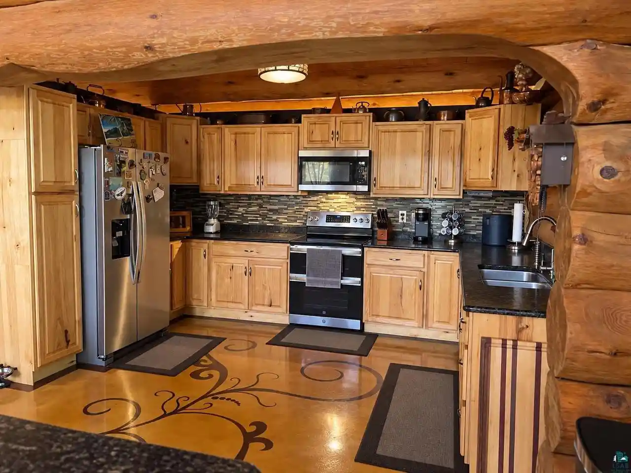 Photo 2 of Single family home for sale at 2423 E State Hwy 105, Superior, WI 54880 | MLS# 6128585 | Listing updated on 2026-10-28