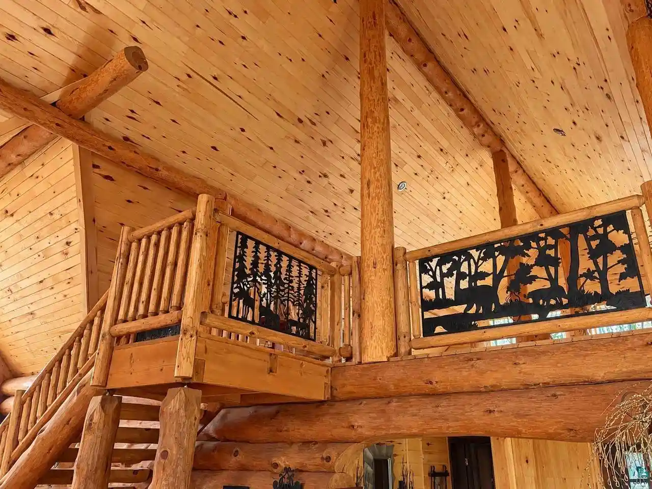 Photo 4 of Single family home for sale at 2423 E State Hwy 105, Superior, WI 54880 | MLS# 6128585 | Listing updated on 2026-10-28