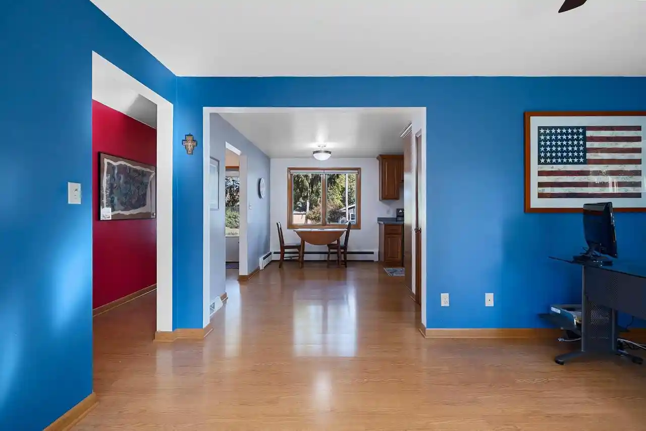 Photo 3 of Single family home for sale at 112 E Whitney St, Green Bay, WI 54301 | MLS# 50334662 | Listing updated on 2026-10-24