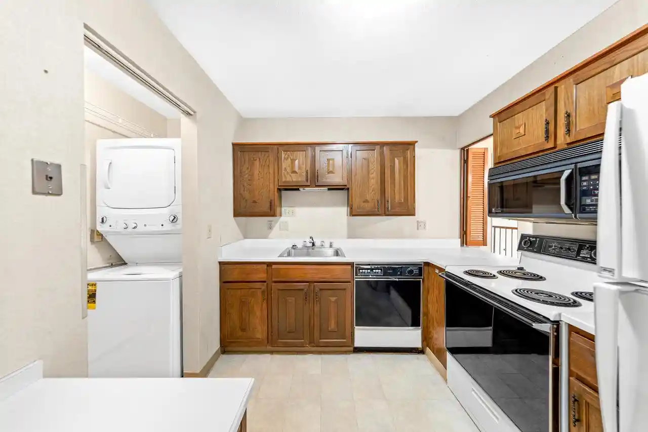 Listing Photo 38 - Condo for sale in 8631 N Servite Dr located at 8631 N Servite Dr, Milwaukee, WI 53223 - Unit #116
