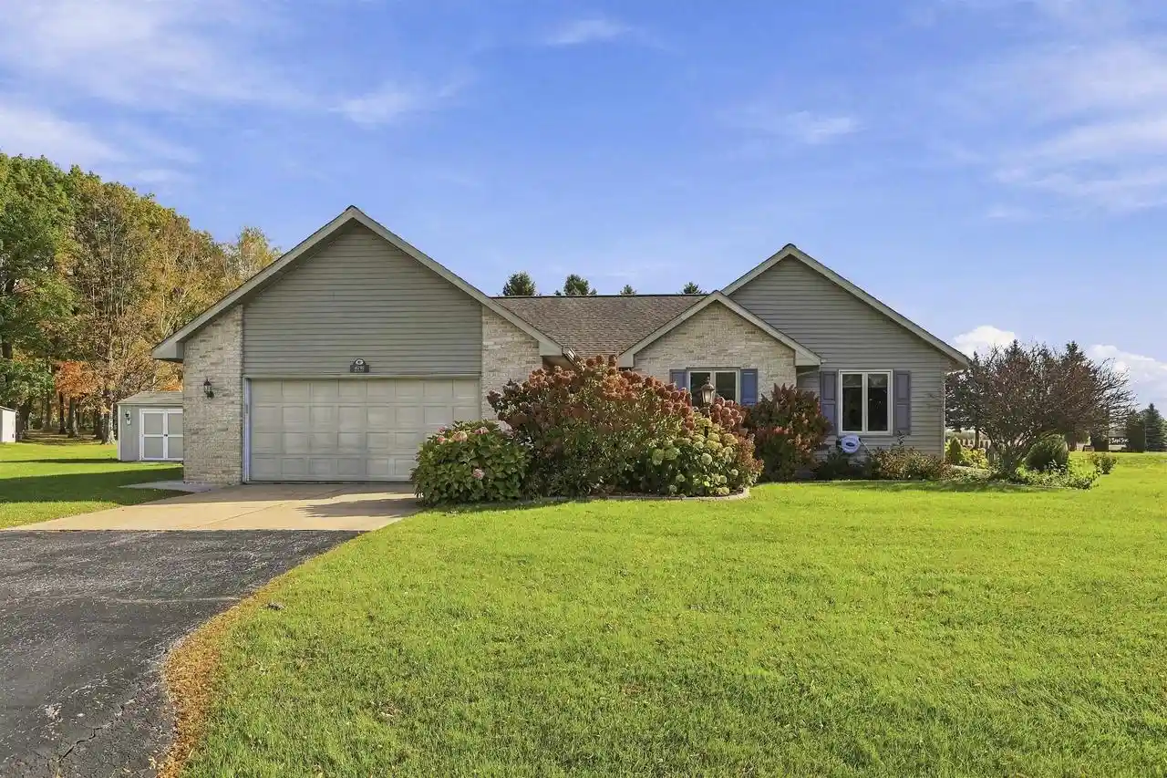 Single family home for sale at 4790 Kiltie Ct, New Franken, WI 54229 | MLS# 50334672