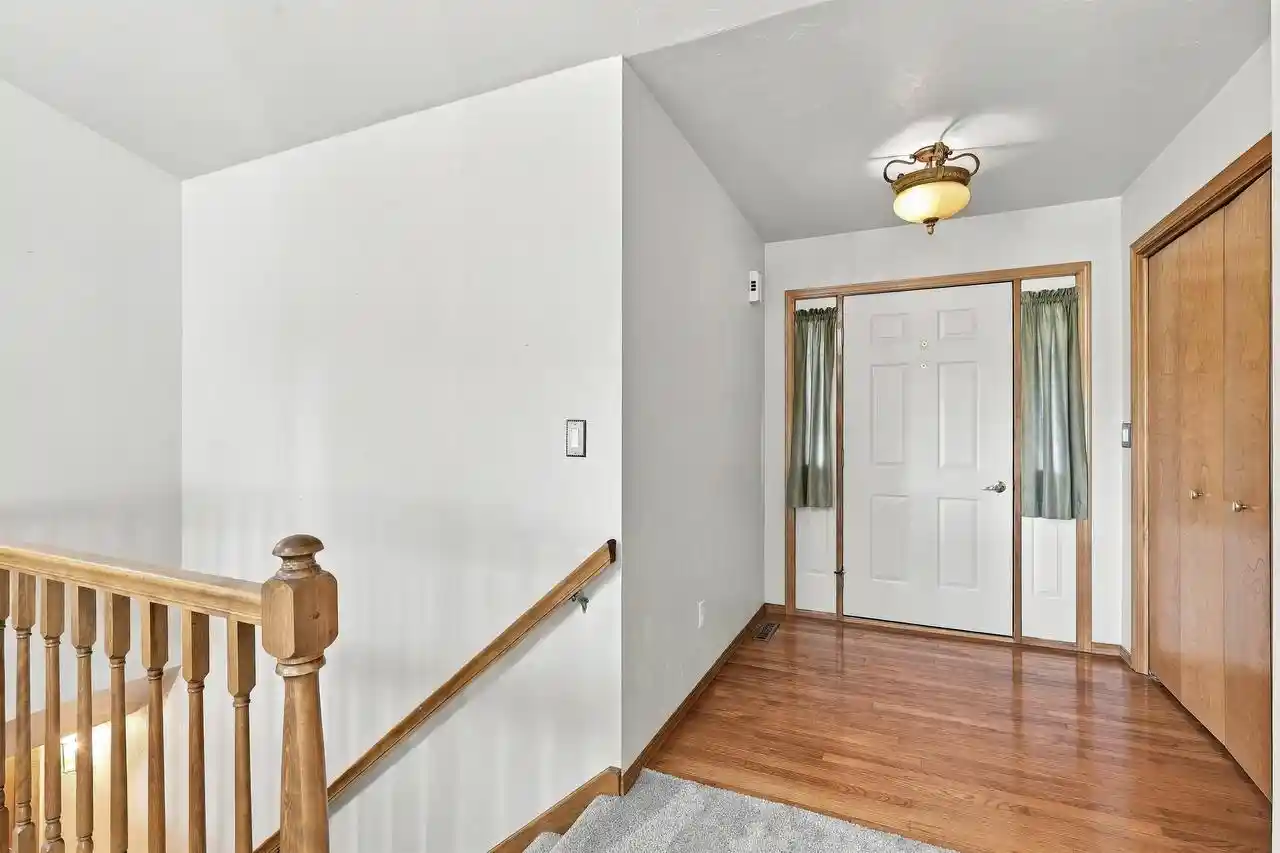 Photo 4 of Single family home for sale at 4790 Kiltie Ct, New Franken, WI 54229 | MLS# 50334672 | Listing updated on 2026-10-26