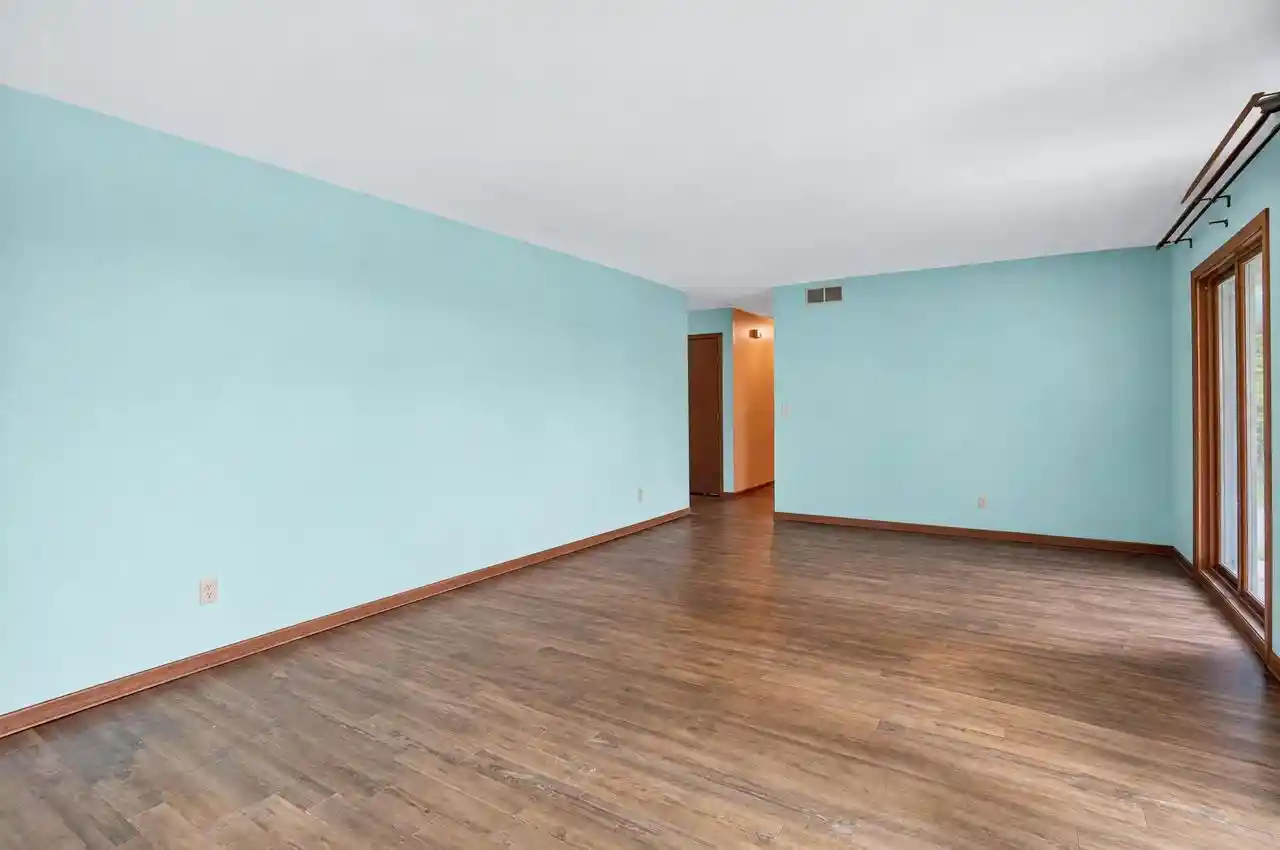 Photo 4 of Single family home for sale at 12 Linden Cir, Jefferson, WI 53549 | MLS# 50334682 | Listing updated on 2026-10-21