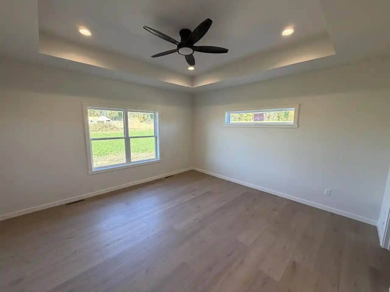 Photo 3 of Single family home for sale at 3664 Evelyn Rose Ln, Suamico, WI 54313 | MLS# 50334693 | Listing updated on 2026-10-21