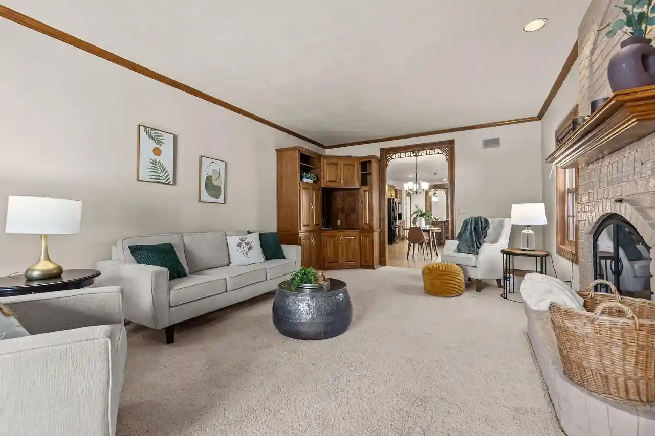 Photo 3 of Single family home for sale at 808 E Mayfield Dr, Appleton, WI 54911 | MLS# 50334696 | Listing updated on 2026-10-25