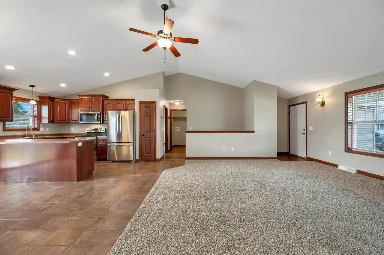 Photo 4 of Single family home for sale at 1753 Galway Ln, De Pere, WI 54115 | MLS# 50334697 | Listing updated on 2026-10-25