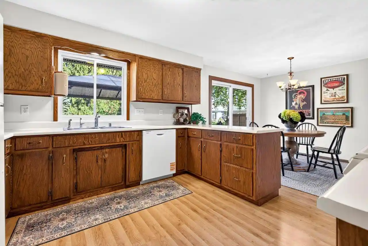 Photo 4 of Single family home for sale at 3390 W Justin St, Appleton, WI 54914 | MLS# 50334700 | Listing updated on 2026-10-23