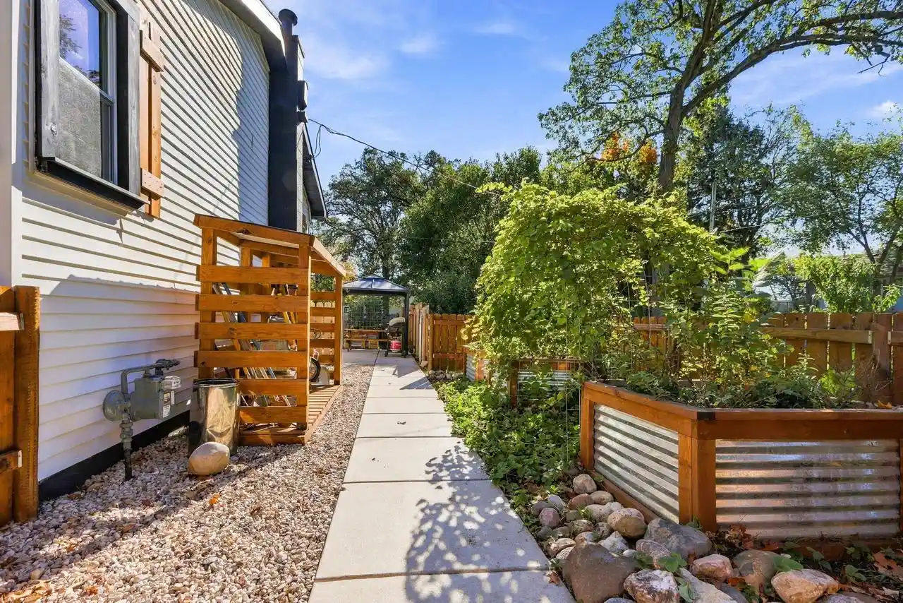 Photo 3 of Single family home for sale at W1353 Chestnut Rd, Genoa City, WI 53128 | MLS# 1985654 | Listing updated on 2026-10-29