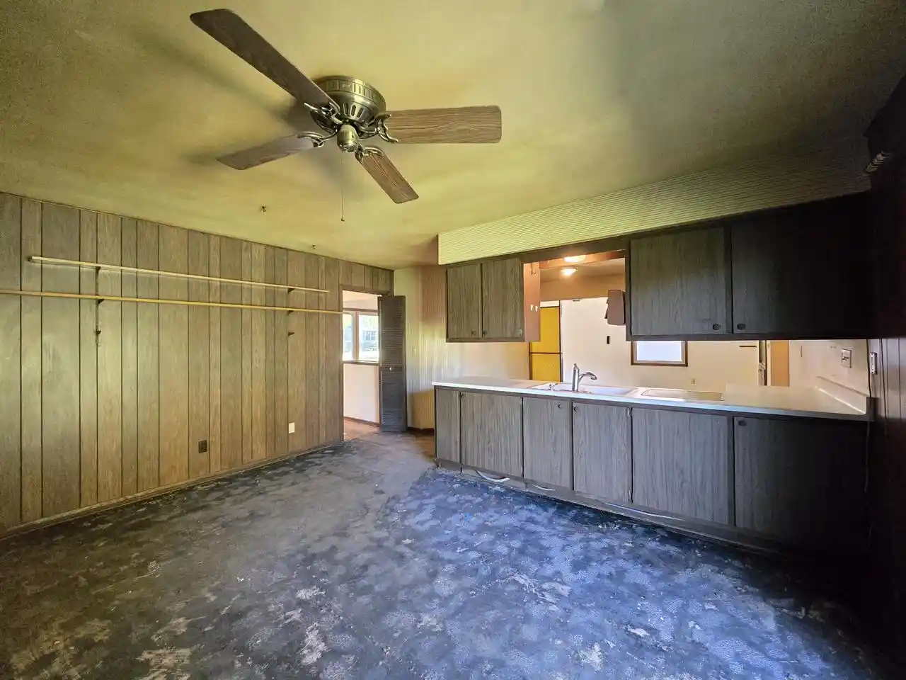 Photo 3 of Single family home for sale at 1824 W Clayton Crst Ave, Milwaukee, WI 53221 | MLS# 1985667 | Listing updated on 2026-10-22