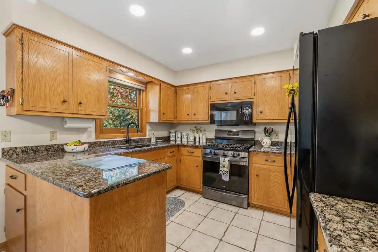 Photo 4 of Single family home for sale at 1263 River Park Cir W, Mukwonago, WI 53149 | MLS# 1985682 | Listing updated on 2026-10-29