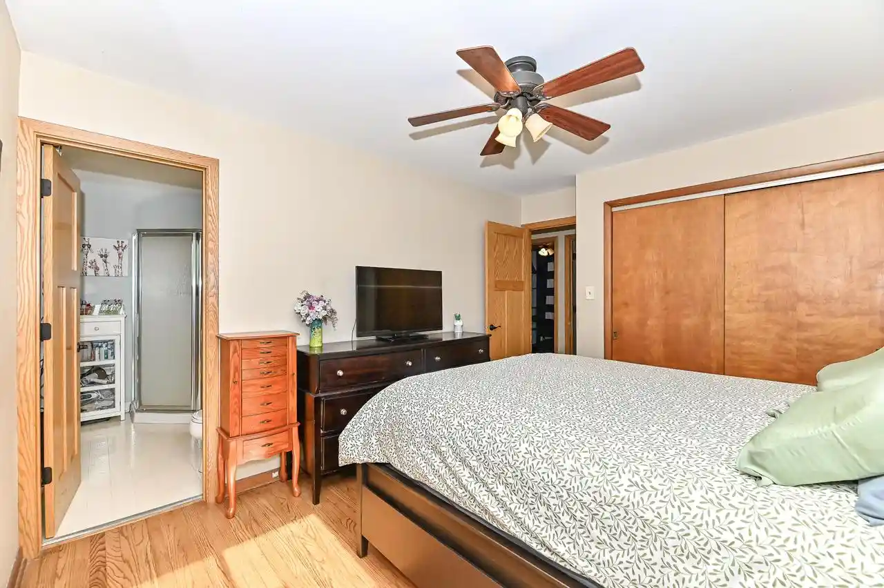 Photo 4 of Single family home for sale at 2893 S 96th Street, Milwaukee, WI 53227 | MLS# 1985699 | Listing updated on 2026-10-22