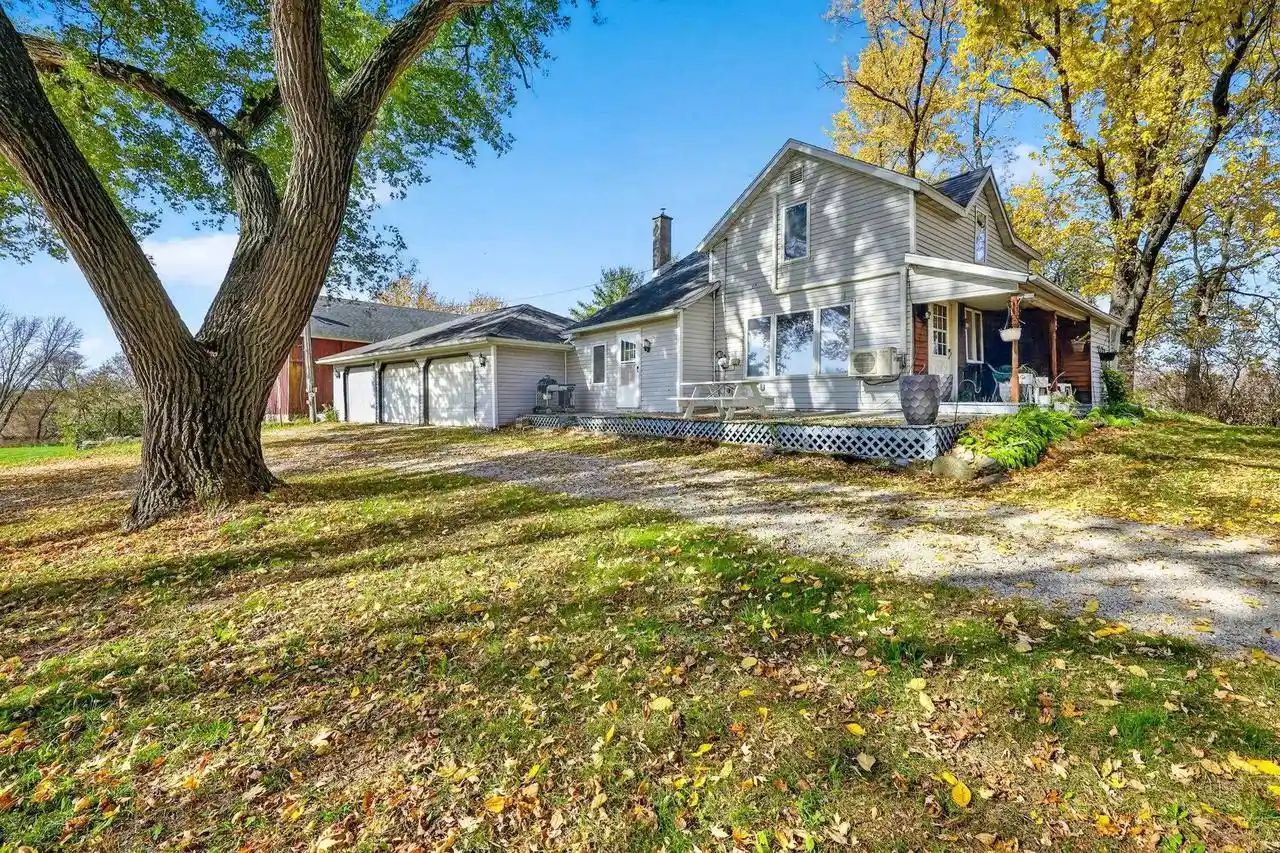 Single family home for sale at N6139 Ridge Rd, Beaver Dam, WI 53916 | MLS# 2035133