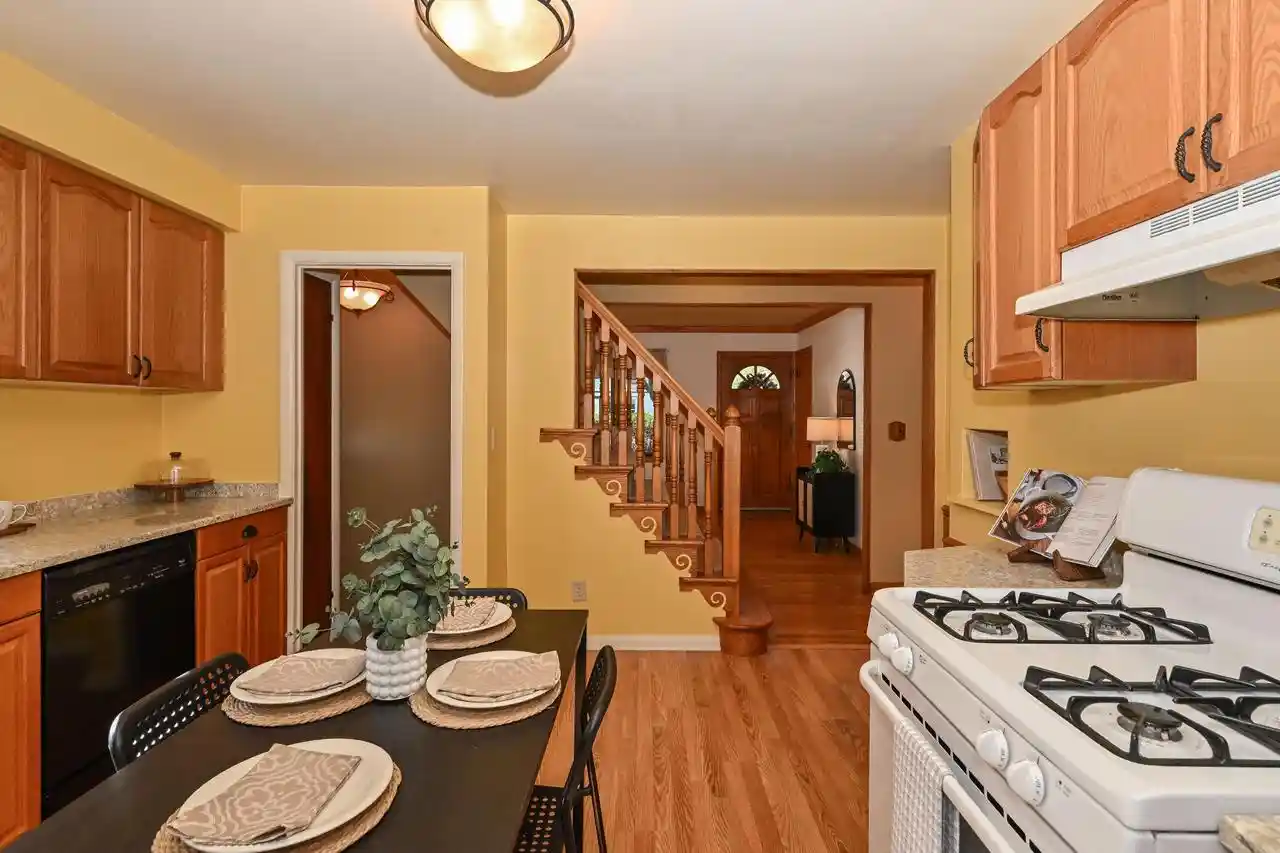 Photo 4 of Single family home for sale at 3620 N 98th Street, Milwaukee, WI 53222 | MLS# 1985712 | Listing updated on 2026-10-22