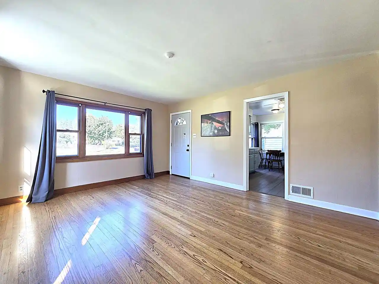 Photo 3 of Single family home for sale at 357 E Gauer Cir, Milwaukee, WI 53207 | MLS# 1985715 | Listing updated on 2026-10-22