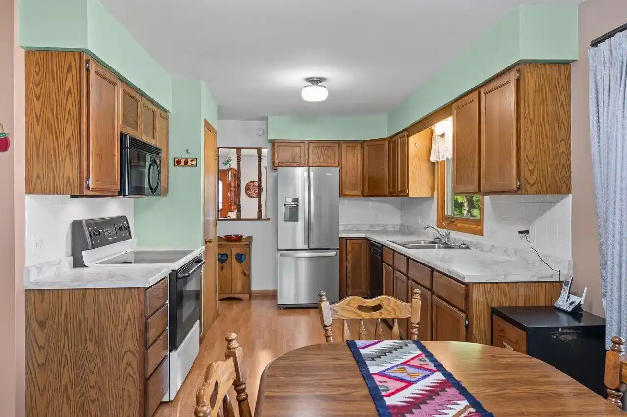 Photo 2 of Single family home for sale at 1400 Fries Rd, Richland Center, WI 53581 | MLS# 2035136 | Listing updated on 2026-10-26
