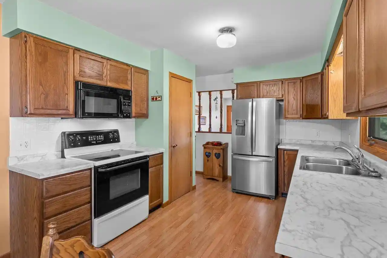 Photo 3 of Single family home for sale at 1400 Fries Rd, Richland Center, WI 53581 | MLS# 2035136 | Listing updated on 2026-10-26