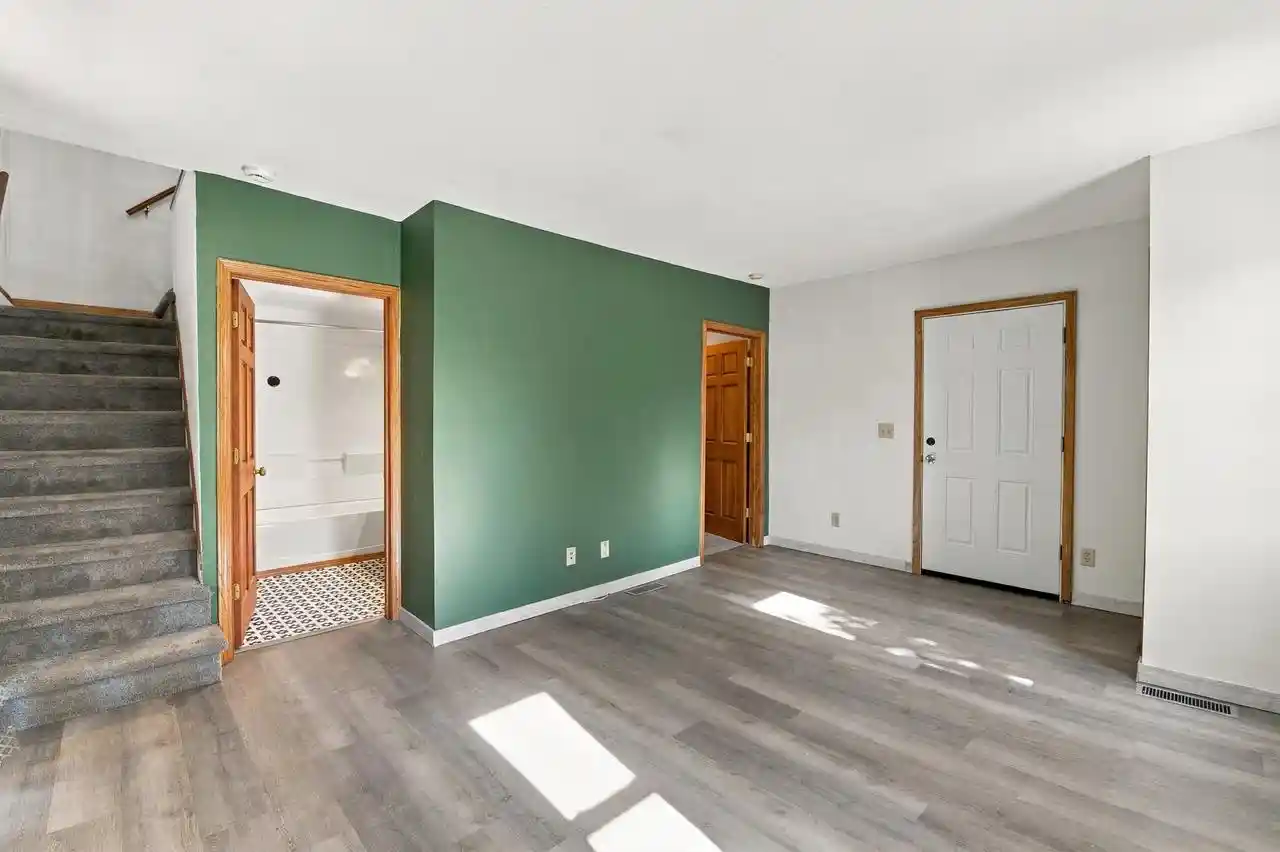 Photo 2 of Single family home for sale at 623 S Locust St, Appleton, WI 54914 | MLS# 50334728 | Listing updated on 2026-10-22