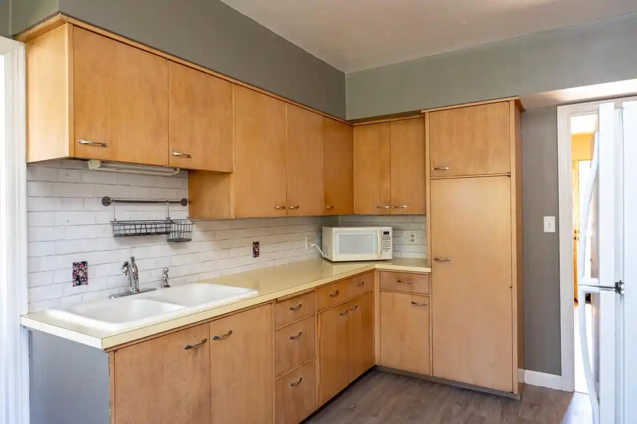 Photo 4 of Single family home for sale at 1108 W Commercial St, Appleton, WI 54914 | MLS# 50334727 | Listing updated on 2026-10-23