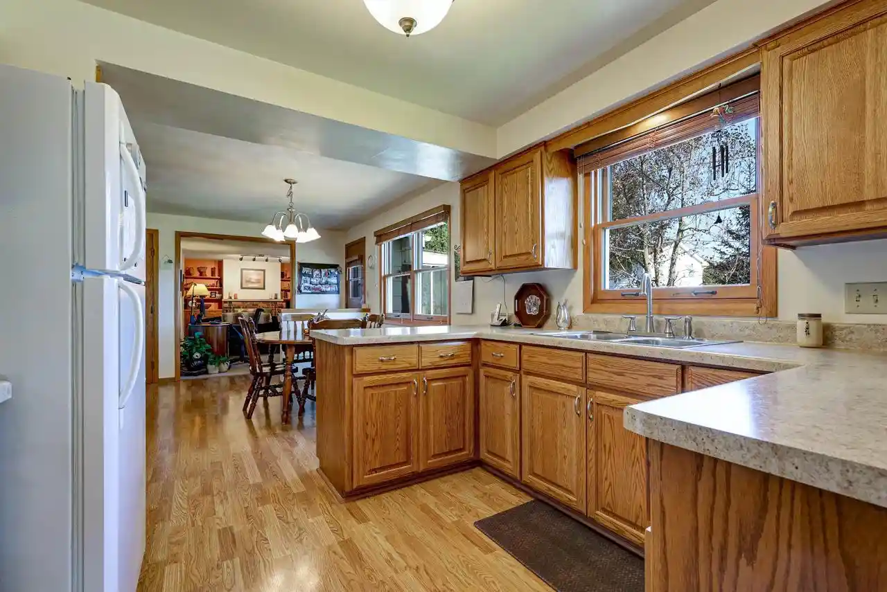 Photo 2 of Single family home for sale at 2524 Hillwood Ct, Appleton, WI 54911 | MLS# 50334725 | Listing updated on 2026-10-27