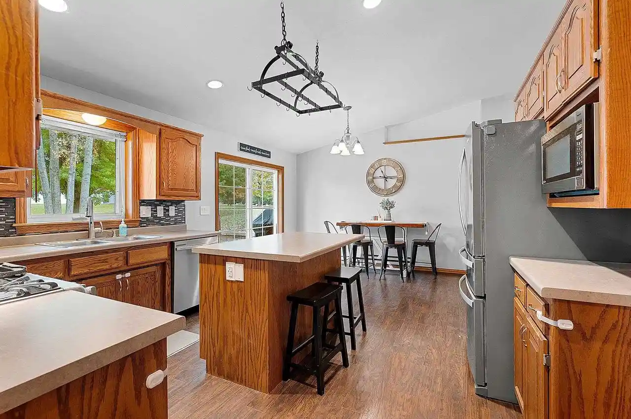 Photo 1 of Single family home for sale at 1533 Rockwell Rd, Green Bay, WI 54313 | MLS# 50334732 | Listing updated on 2026-10-24