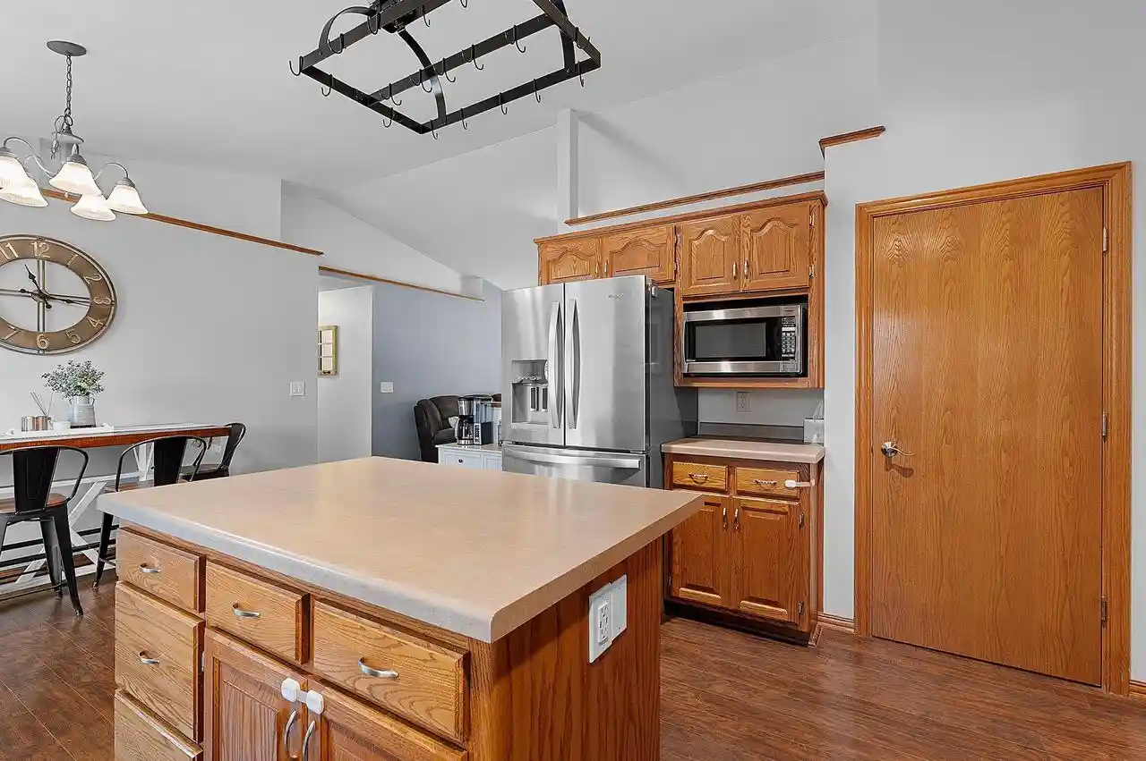 Photo 2 of Single family home for sale at 1533 Rockwell Rd, Green Bay, WI 54313 | MLS# 50334732 | Listing updated on 2026-10-24