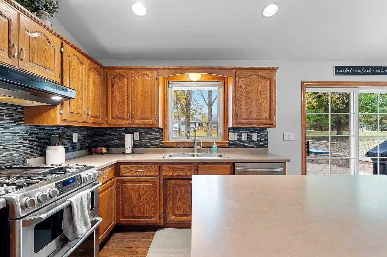 Photo 3 of Single family home for sale at 1533 Rockwell Rd, Green Bay, WI 54313 | MLS# 50334732 | Listing updated on 2026-10-24