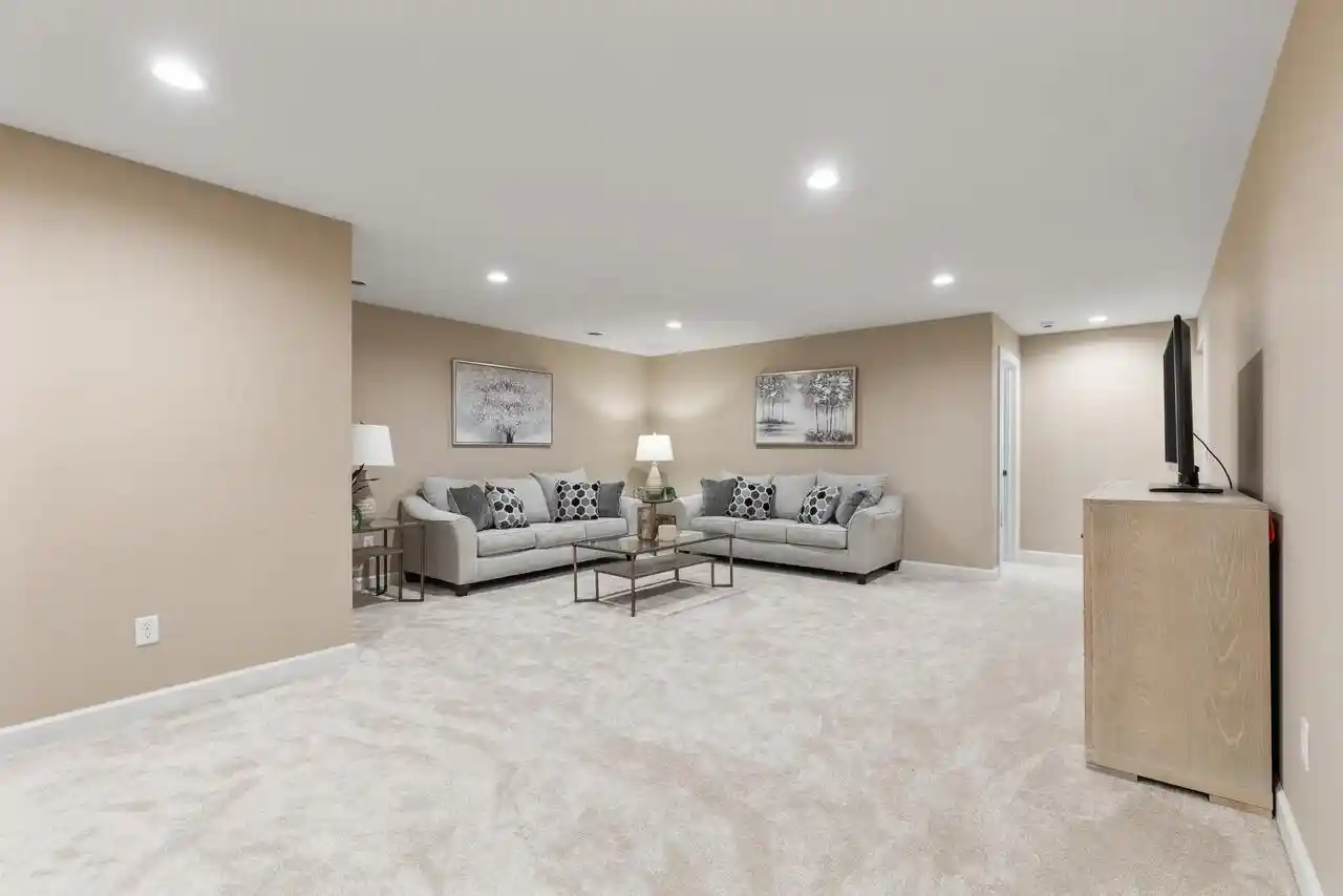 Listing Photo 13 - Condo for sale in 1518 Weston Ridge Rd located at 1518 Weston Ridge Rd, Oconomowoc, WI 53066 - Unit 1518 Weston Ridge Rd