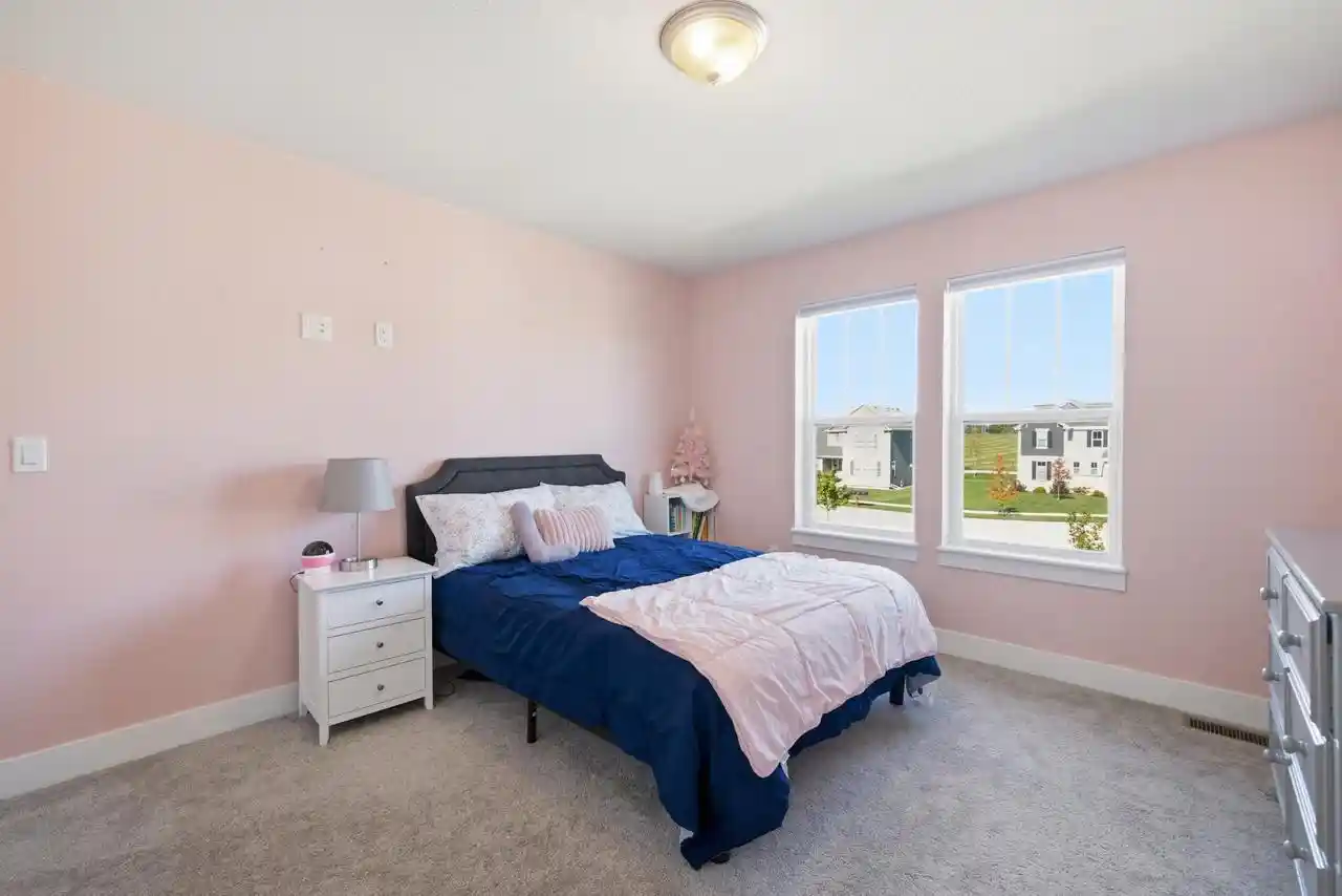 Photo 2 of Single family home for sale at 225 Windridge Ct, Slinger, WI 53086 | MLS# 1985722 | Listing updated on 2026-10-28