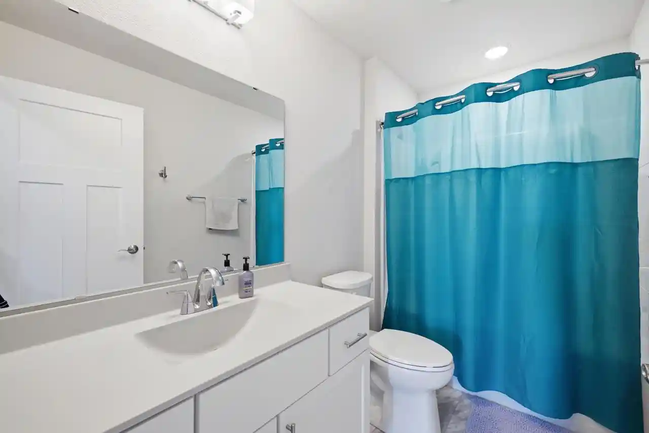 Photo 3 of Single family home for sale at 225 Windridge Ct, Slinger, WI 53086 | MLS# 1985722 | Listing updated on 2026-10-28