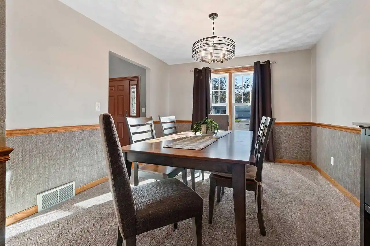 Photo 2 of Single family home for sale at W2544 Brookmeadow Ct, Appleton, WI 54915 | MLS# 50334734 | Listing updated on 2026-10-23