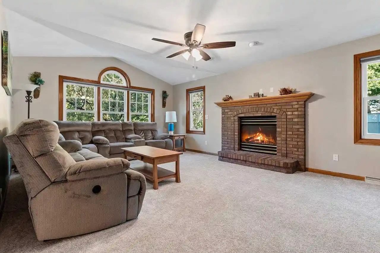 Photo 4 of Single family home for sale at W2544 Brookmeadow Ct, Appleton, WI 54915 | MLS# 50334734 | Listing updated on 2026-10-23