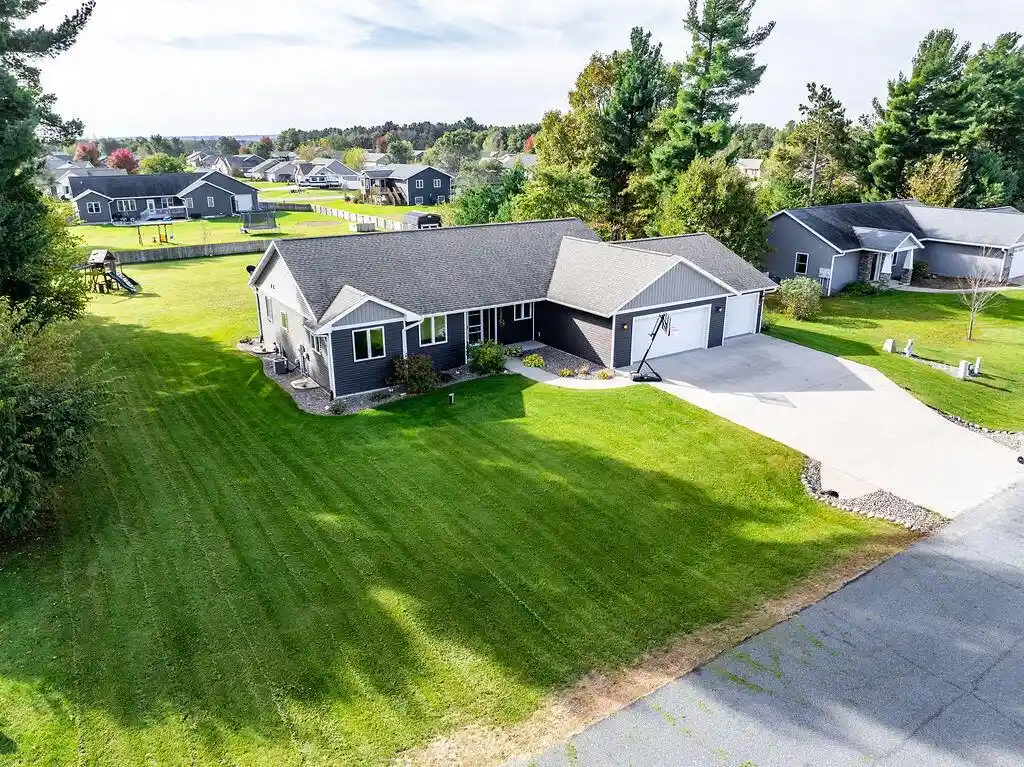 Single family home for sale at W7869 W Broadmoor Park Dr, Holmen, WI 54636 | MLS# 1985727