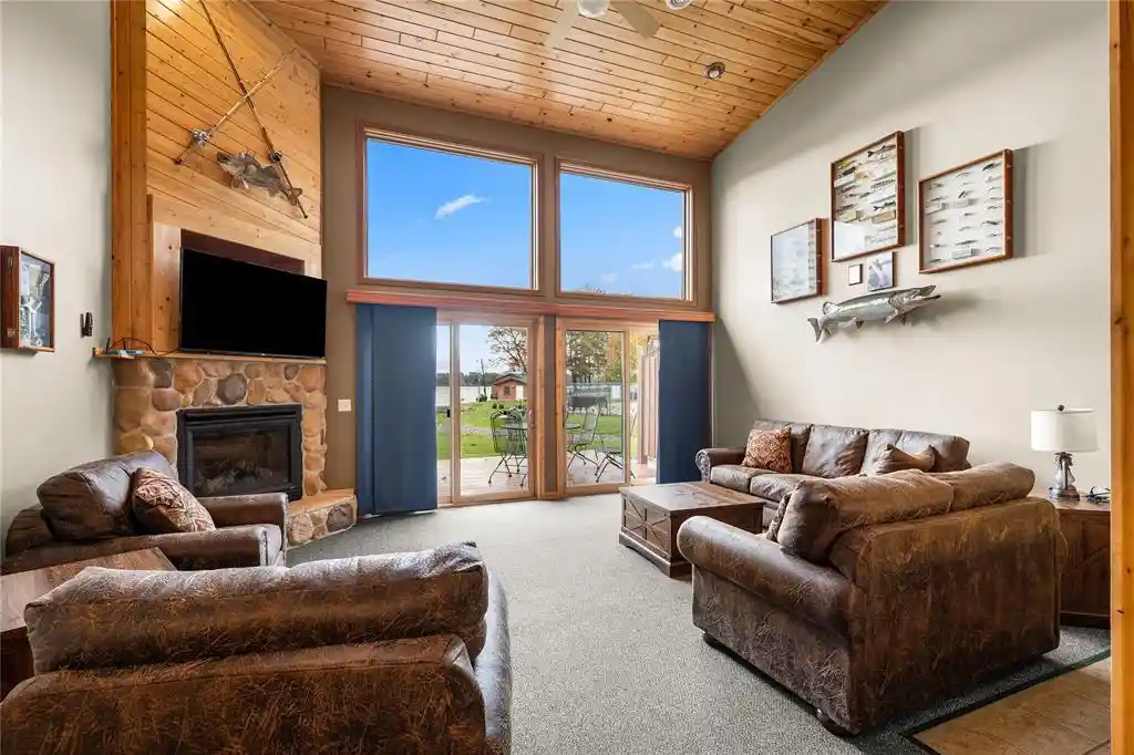 Listing Photo 5 - Condo for sale in building located at 7476 Pats Lndg Rd, Hayward, WI 54843 - Unit #116