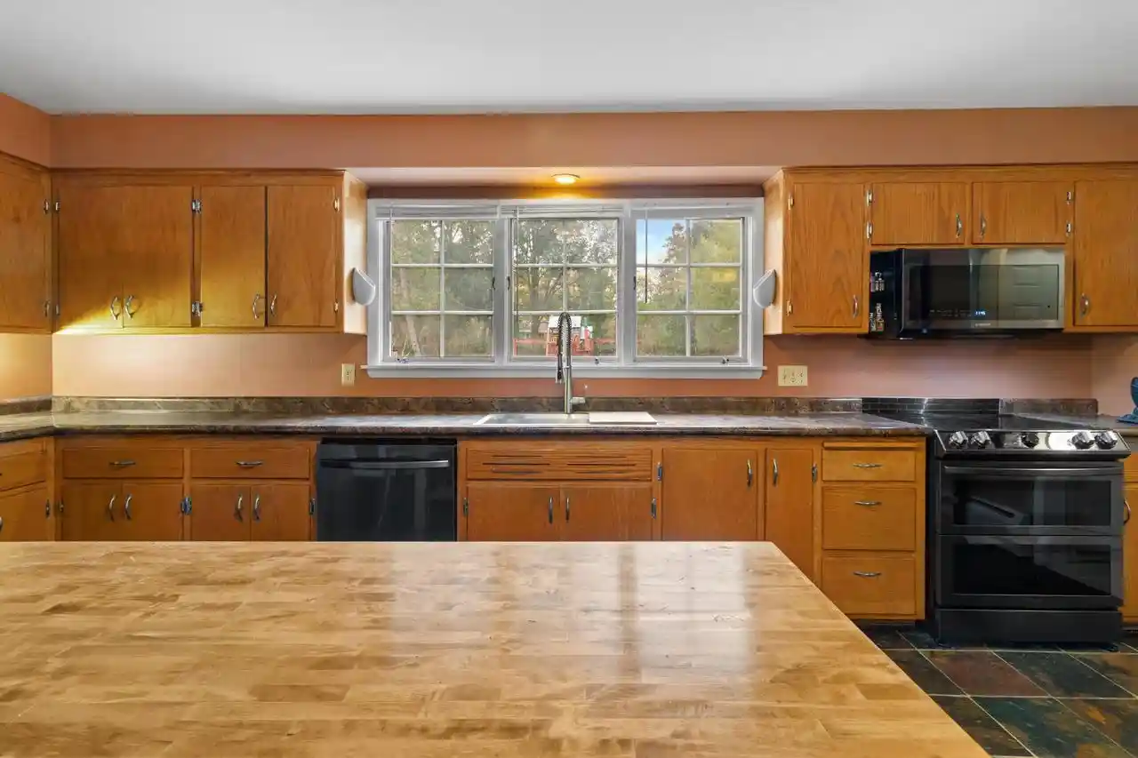 Photo 1 of Single family home for sale at 4713 Fond Du Lac Trl, Madison, WI 53705 | MLS# 2035148 | Listing updated on 2026-10-29