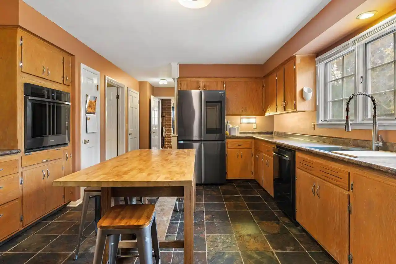 Photo 3 of Single family home for sale at 4713 Fond Du Lac Trl, Madison, WI 53705 | MLS# 2035148 | Listing updated on 2026-10-29