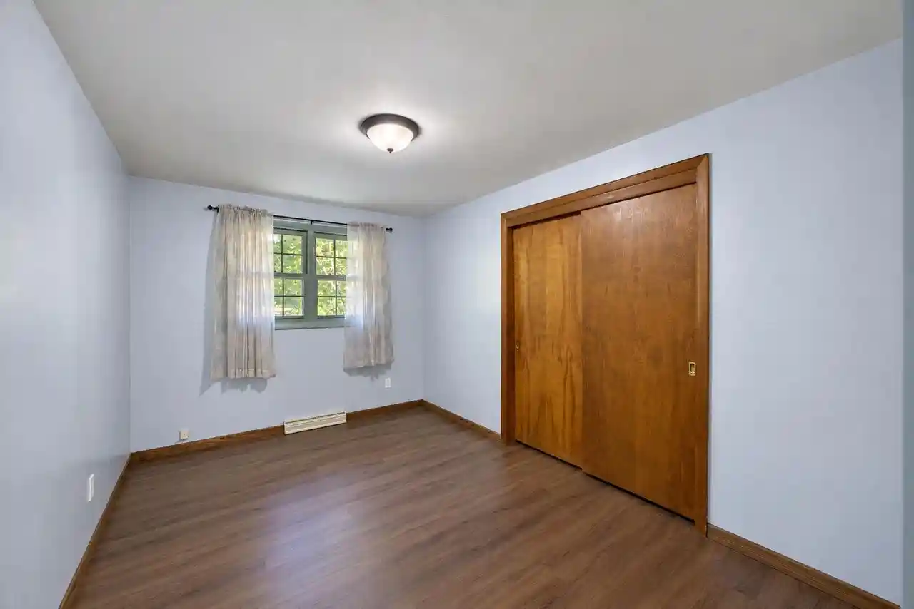 Photo 1 of Single family home for sale at 1938 Mulberry Ln, Green Bay, WI 54304 | MLS# 50334746 | Listing updated on 2026-10-22