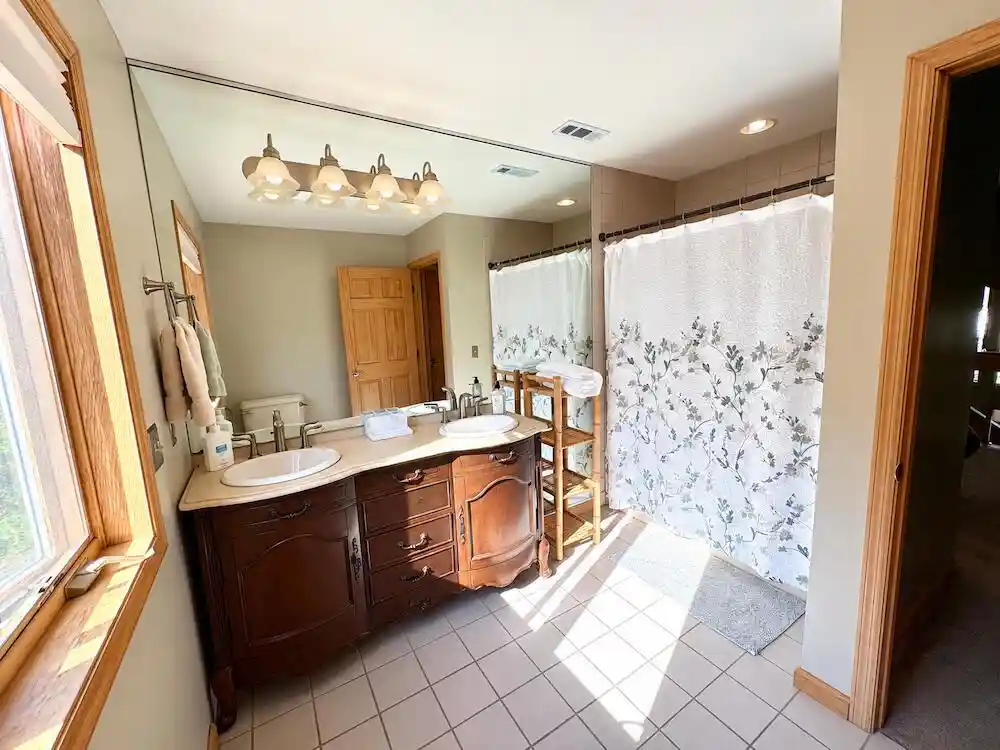 Photo 4 of Single family home for sale at 41 Congress St, Williams Bay, WI 53191 | MLS# 1985746 | Listing updated on 2026-10-22
