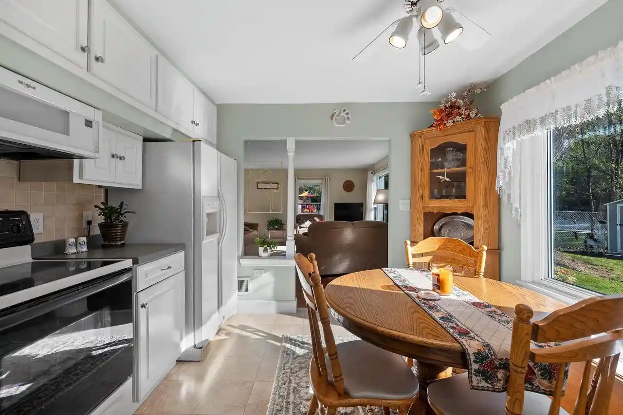 Photo 1 of Single family home for sale at 2103 E Shore Dr, Green Bay, WI 54302 | MLS# 50334765 | Listing updated on 2026-10-25