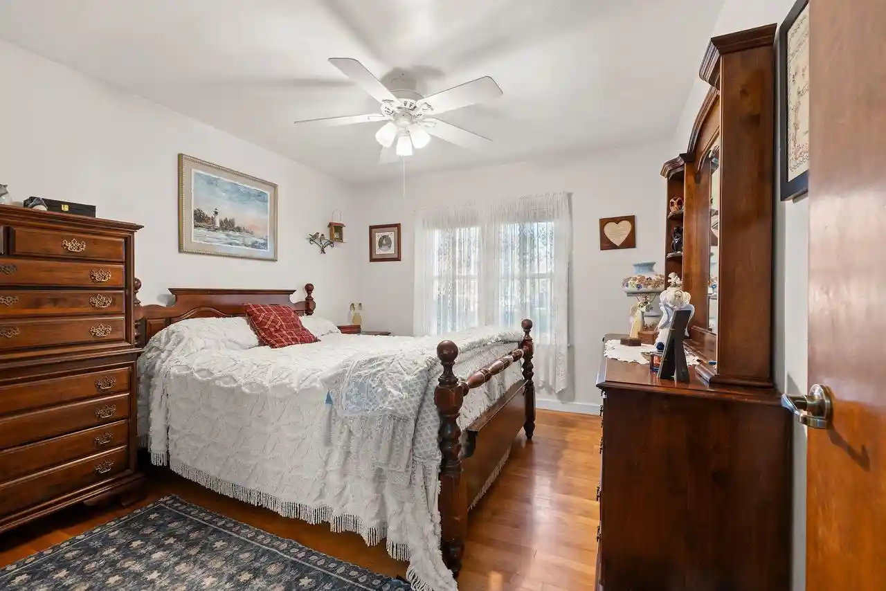 Photo 3 of Single family home for sale at 2103 E Shore Dr, Green Bay, WI 54302 | MLS# 50334765 | Listing updated on 2026-10-25