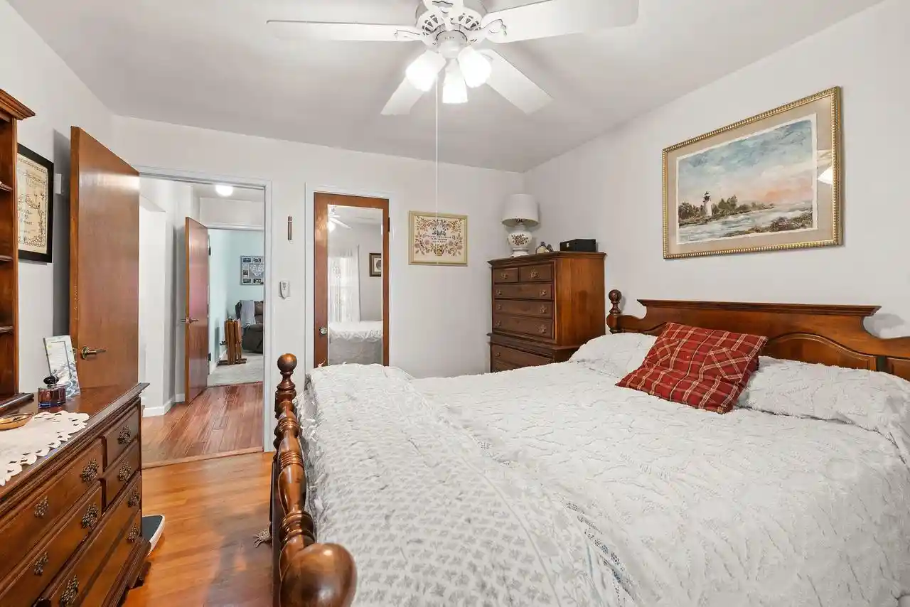 Photo 4 of Single family home for sale at 2103 E Shore Dr, Green Bay, WI 54302 | MLS# 50334765 | Listing updated on 2026-10-25
