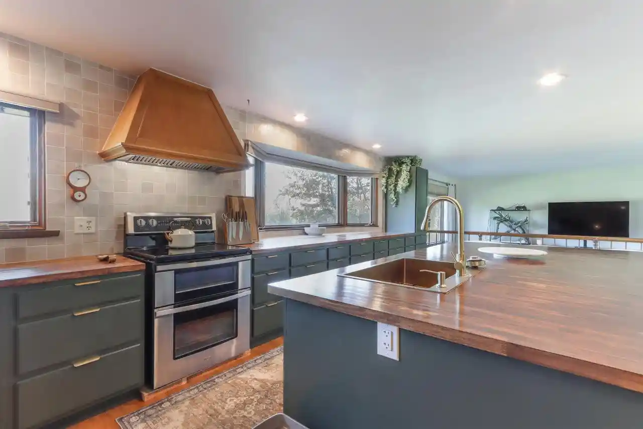 Photo 1 of Single family home for sale at N2799 Heather Ln, Waupaca, WI 54981 | MLS# 50334741 | Listing updated on 2026-10-26