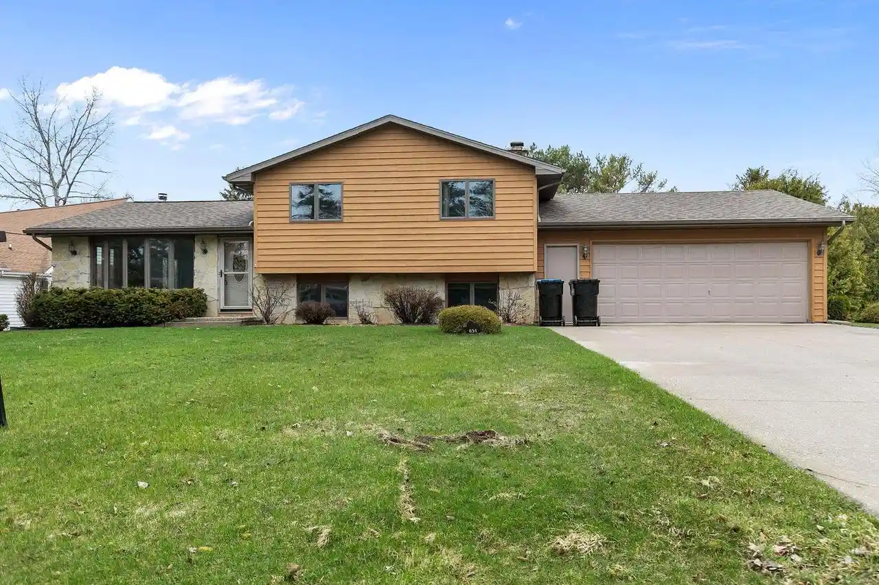 Single family home for sale at 634 E Walnut Pl, Sturgeon Bay, WI 54235 | MLS# 50334760