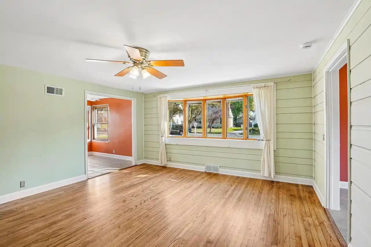 Photo 2 of Single family home for sale at 4605 Schofield St, Monona, WI 53716 | MLS# 2035156 | Listing updated on 2026-10-22