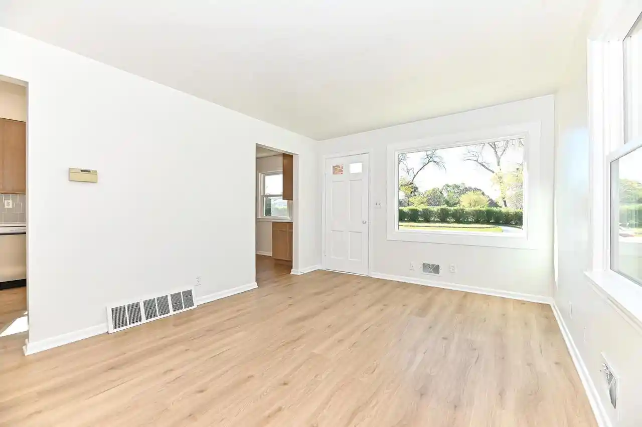 Photo 2 of Single family home for sale at 3270 S 51st Street, Milwaukee, WI 53219 | MLS# 1985762 | Listing updated on 2026-10-22